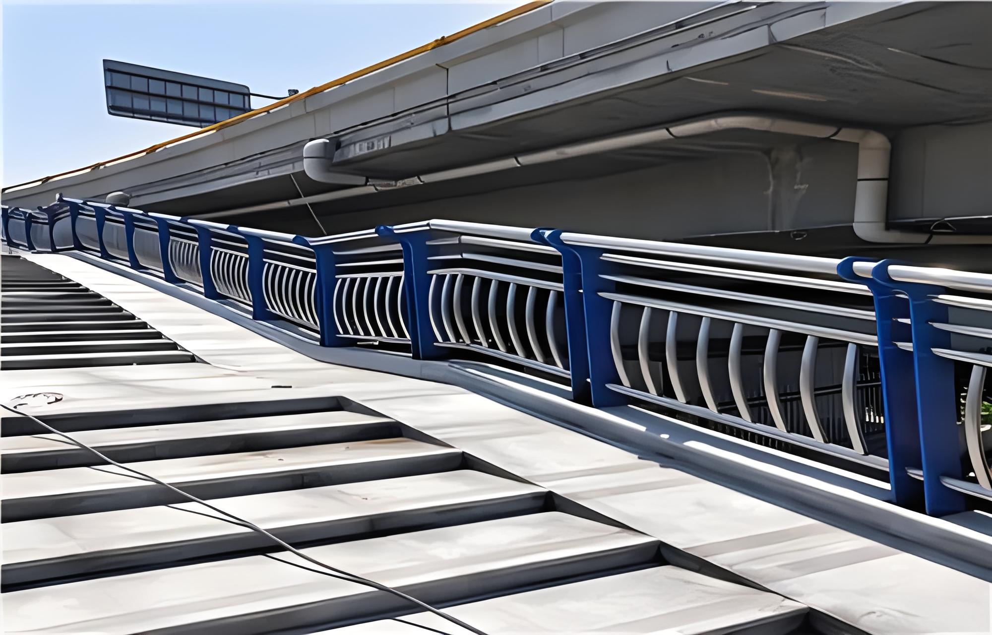 铜陵不锈钢桥梁护栏维护方案：确保安全，延长使用寿命